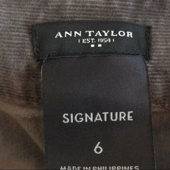 Ann Taylor Signature Brown Corduroys Size 6 - Picture 5 of 7